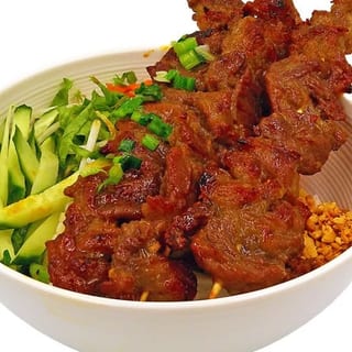 Grilled Pork With Vermicelli Noodles